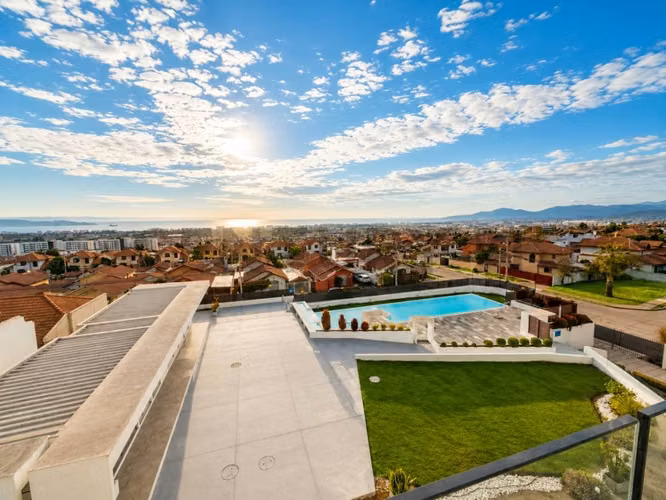 Se vende exclusivo Depto en Edificio Miró, La Serena