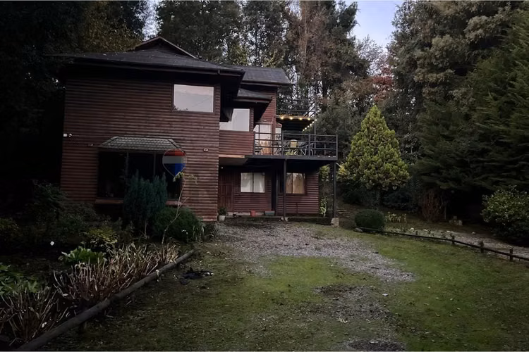 Casa amoblada con vista al lago panguipulli