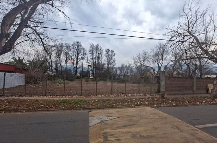 Terreno comercial de 2000 m² en isla de maipo