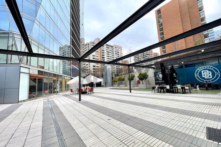 Oficina vista despejada, 83 m2, alonso de cordova - Imagen 4
