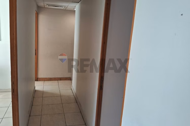 Oficina 102 m² | estoril l c | 5 privados | 4 baño - Imagen 16