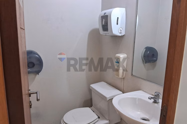 Oficina 102 m² | estoril l c | 5 privados | 4 baño - Imagen 7
