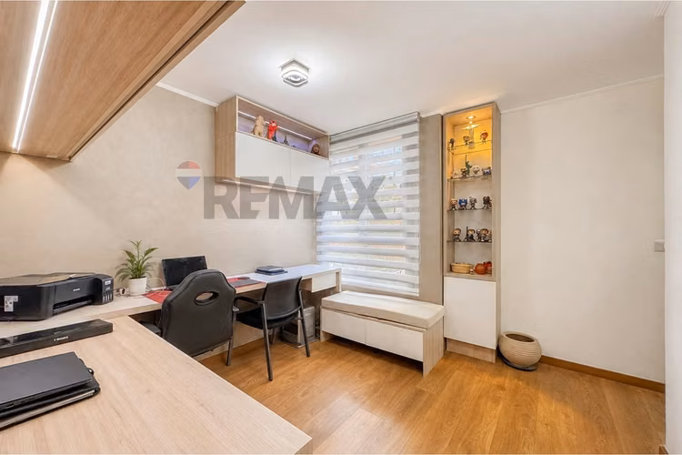 3d 2 b, 1 medio baño, sala de estar, 2e, 1b. - Imagen 15