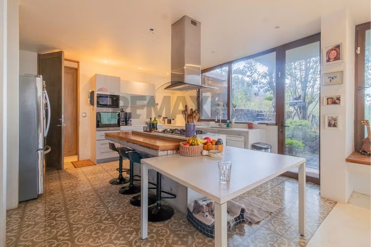 Gran casa en condominio 3d,3b +servicios