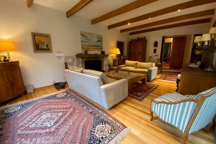 Exclusiva casa estilo chileno en lomas la dehesa