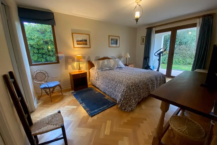 Exclusiva casa estilo chileno en lomas la dehesa