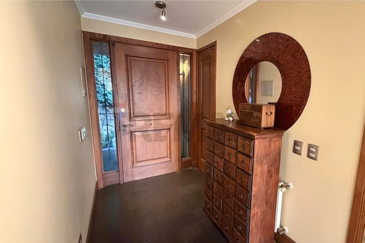 Bajó de precio! linda casa en condominio