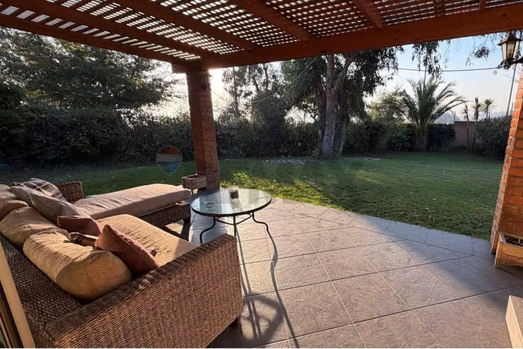 Bajó de precio! linda casa en condominio