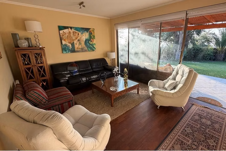 Bajó de precio! linda casa en condominio