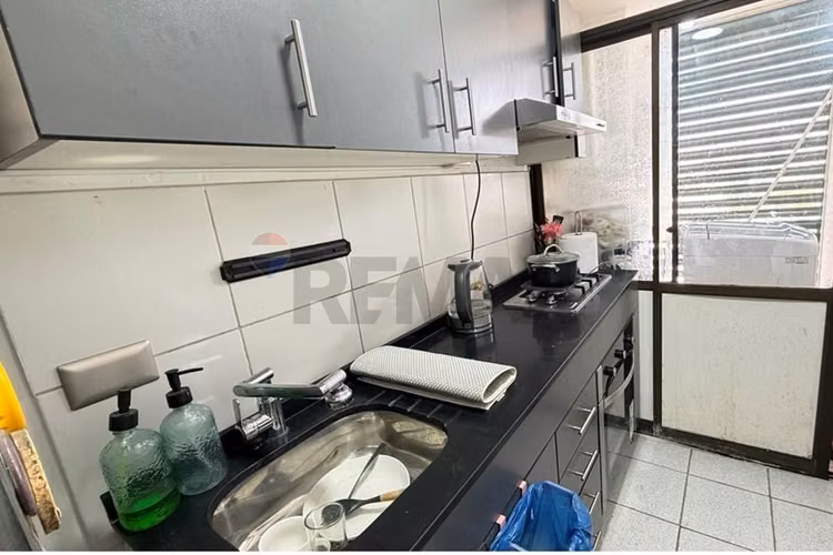 Lindo departamento remodelado, excelente ubicación