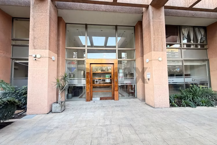 Departamento en excelente ubicación y conectividad