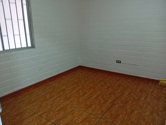 ACOGEDORA Y AMPLIA EN LAS LOMAS DEL MILAGRO