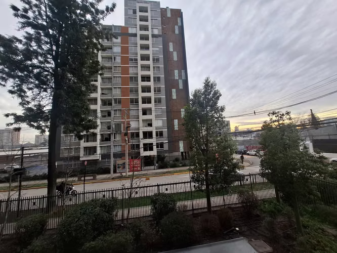 VENTA MODERNO DEPARTAMENTO 1D - METRO RODRIGO DE ARAYA - Imagen 20