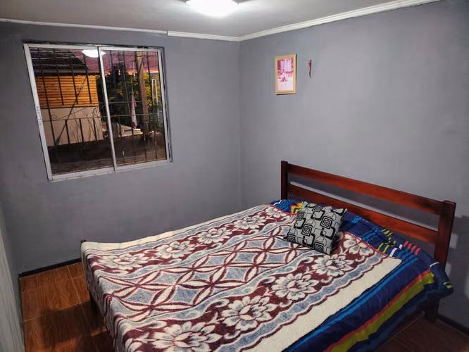 VENTA CASA 2 PISOS, 3D, 1B, 3E,  A PASOS DE GRAN AVENIDA