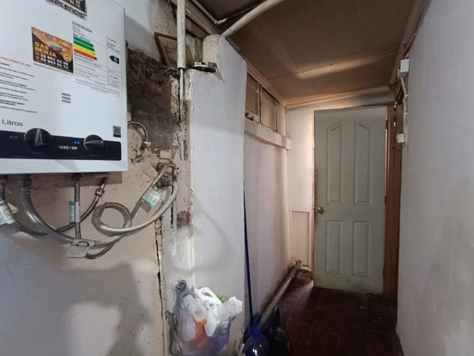 CASA CON 2 ENTRADAS INDEPEDIENTES