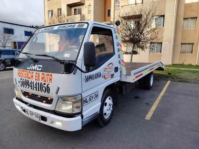  PERMUTO O VENDO  GRUA EQUIPADA AÑO 2016