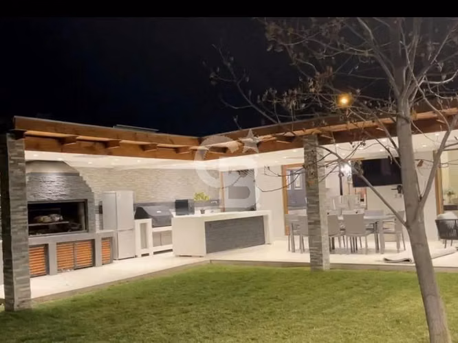 Piedra Roja | Paneles Solares | Cerca Colegio Alemán