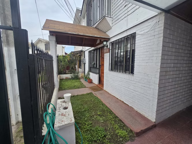 VENDO CASA EN MAIPÚ CENTRO 4H 2B 1E - Imagen 6