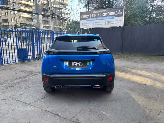 2025 Peugeot 2008 1.2 ALLURE PACK PURETECH 130HP 4X2 EAT8 5P.