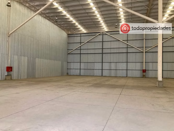 Bodega 1.000 M2 Panamericana Sur
