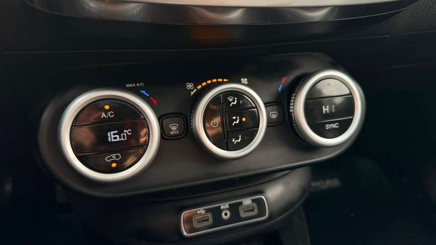 Fiat 500X CROSS 4X4 1.4 AUT (2019) - Imagen 32