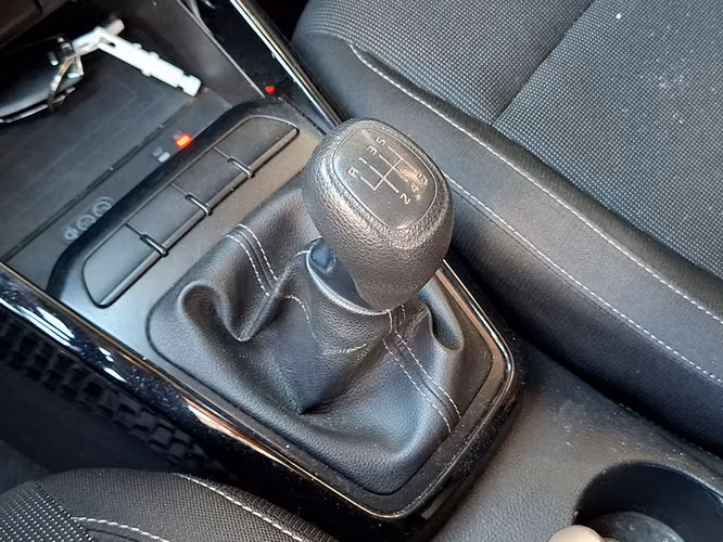 KIA RIO 4 2023