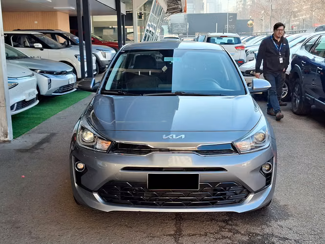 KIA RIO 4 2023
