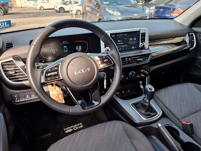KIA SELTOS 2024
