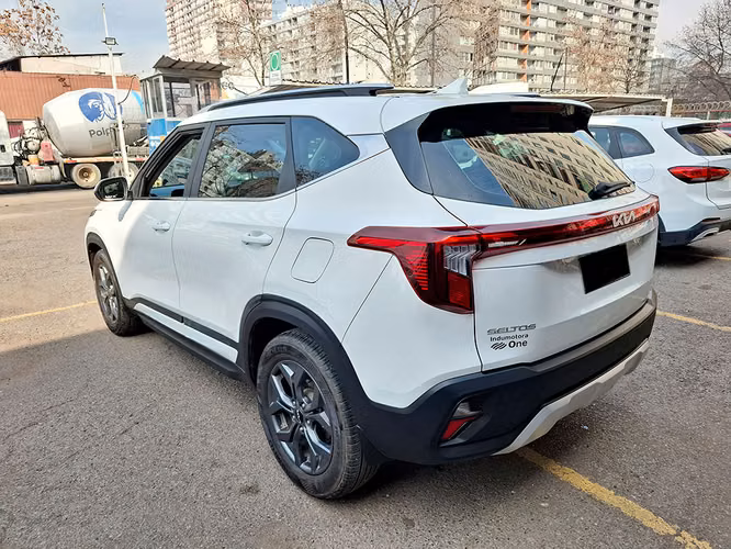 KIA SELTOS 2024