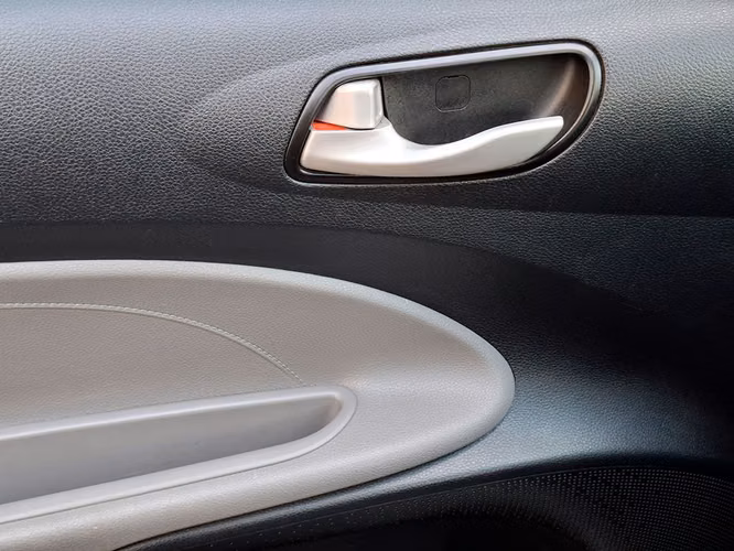 KIA SOLUTO 2025