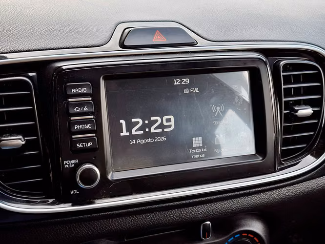 KIA SOLUTO 2025