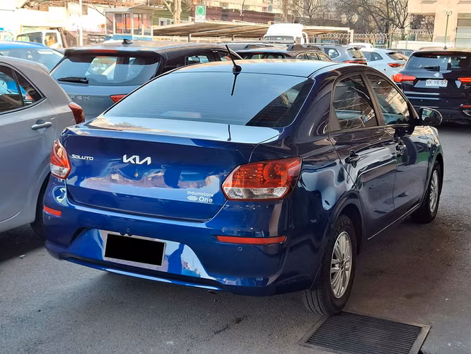 KIA SOLUTO 2025