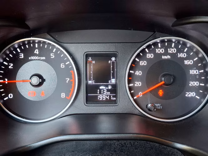 KIA SOLUTO 2025