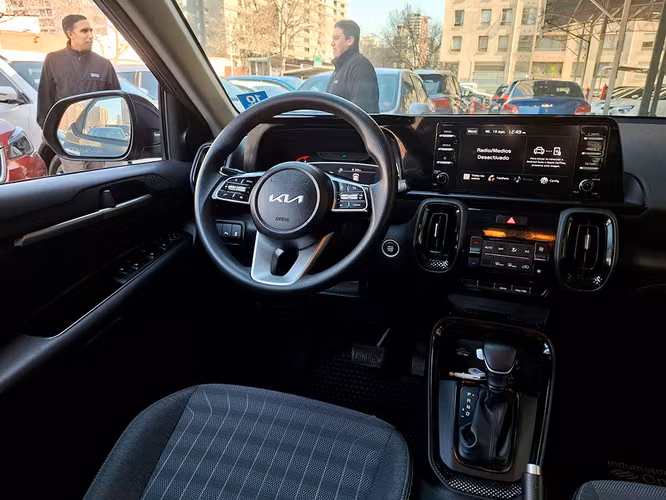KIA SONET 2024