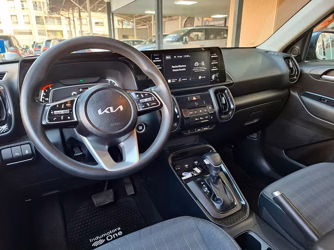 KIA SONET 2024