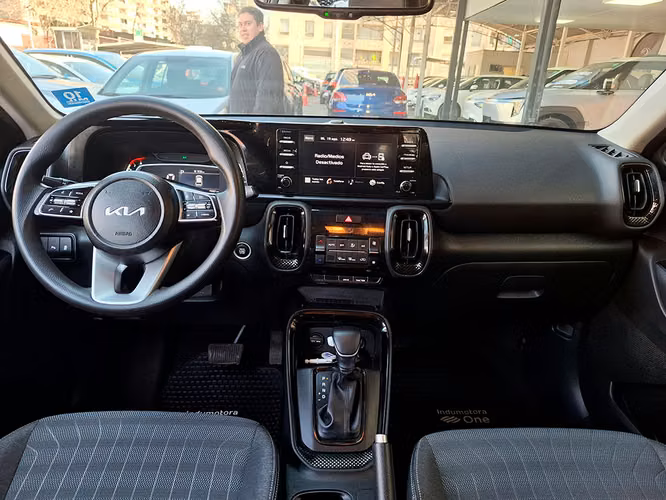 KIA SONET 2024