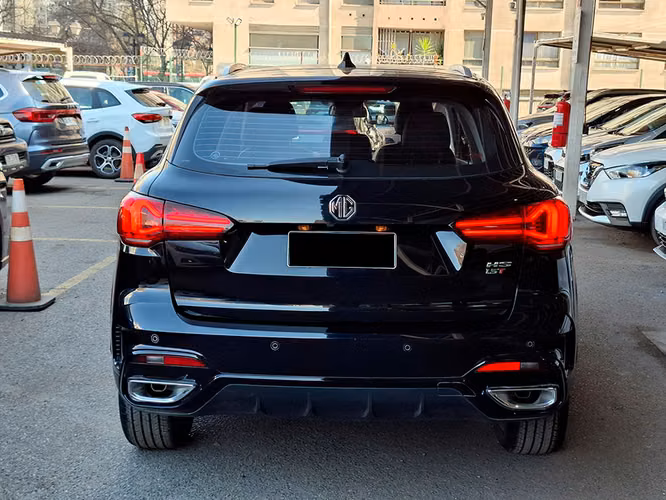 MG HS 2026
