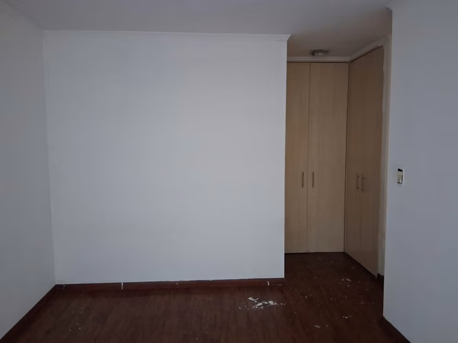 Conectividad y comercios, a pasos del metro.