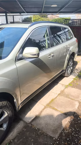 SUBARU OUTBACK 2.5 LIMITED 2012