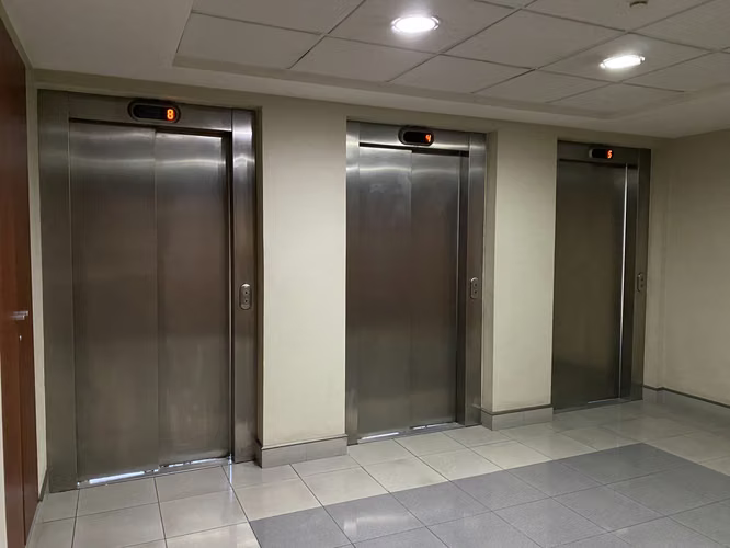 OFICINA EDIFICIO SINERGIA