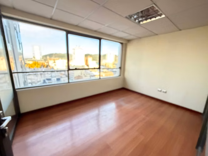OFICINA EDIFICIO SINERGIA