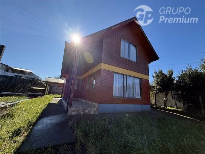 Venta-casa-Villarrica-4 dormitorios-150/200mts2