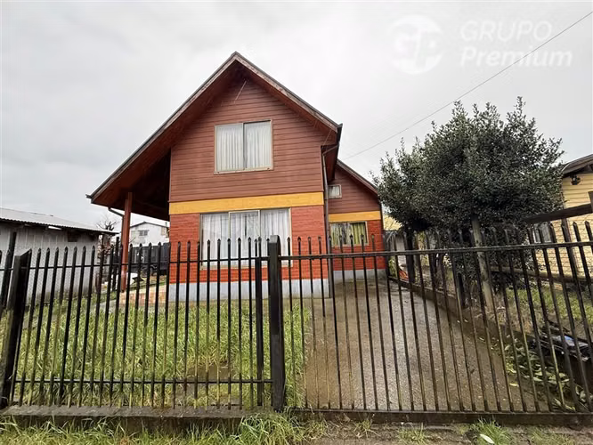 Venta-casa-Villarrica-4 dormitorios-150/200mts2