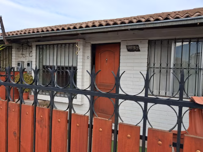 CASA SE VENDE EN PASAJE