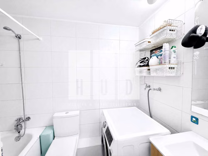 ESPECTACULAR departamento en pleno centro! (180087)
