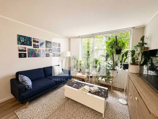 ESPECTACULAR departamento en pleno centro! (180087)