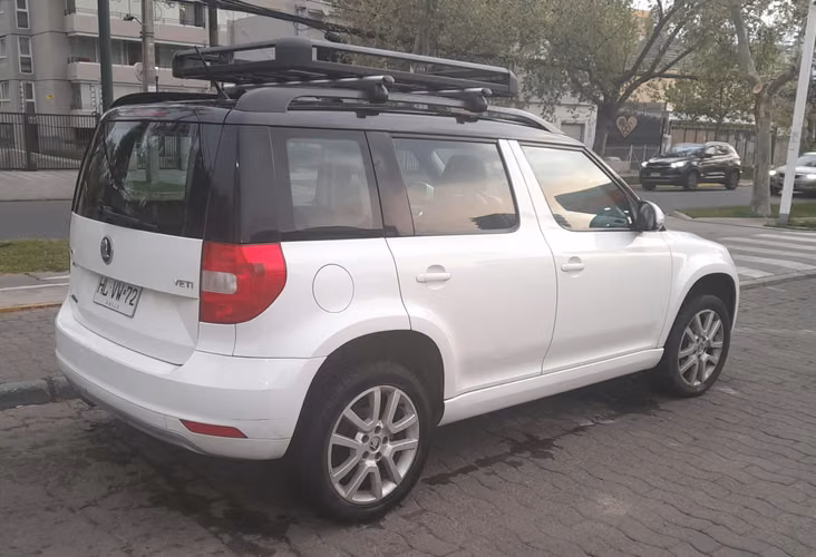 2016 SKODA Yeti