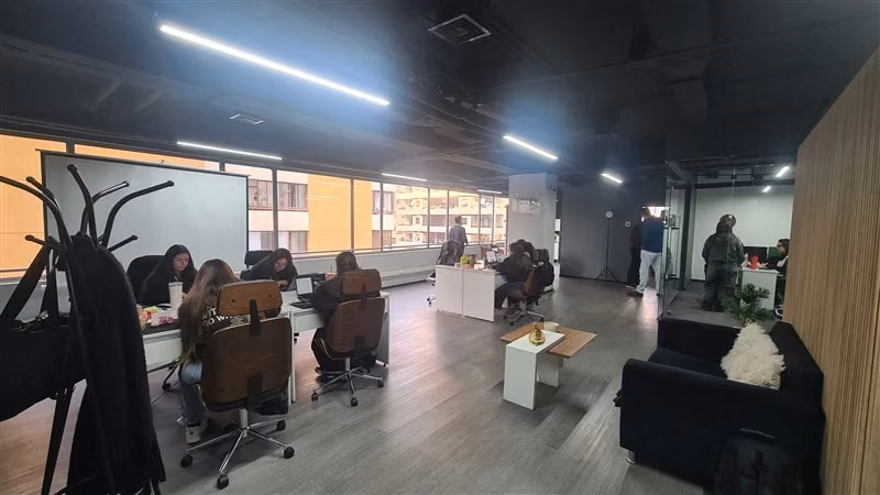Oficina Arriendo Las Condes 120m2 Vitacura El Bosque - Imagen 2