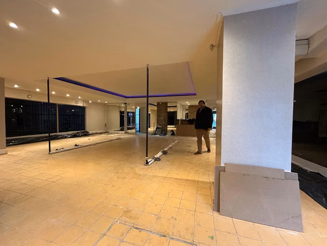 Local comercial 123,6 m² a pasos de Tribunales, Barros Arana