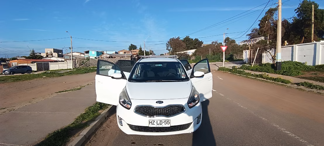 Kia Carens 2016 Full Equipo